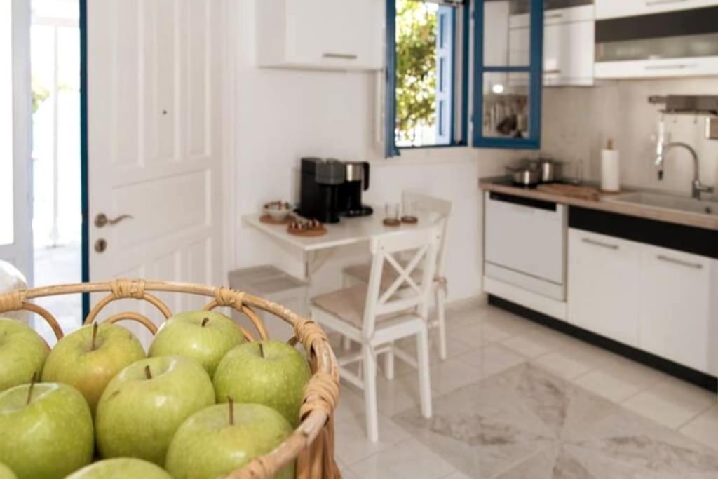 Zen Milos Green Apple Pollonia Luaran gambar